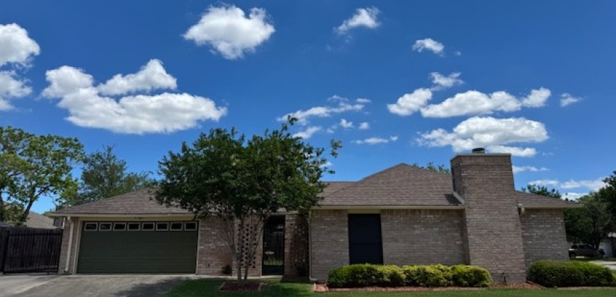 4202 Wolf Creek Dr, Corpus Christi, TX 78413