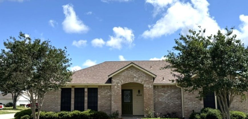 4202 Wolf Creek Drive, Corpus Christi, TX 78413